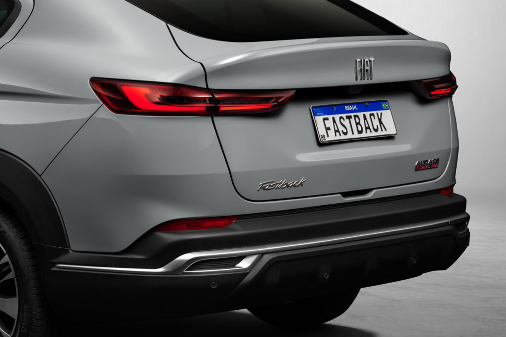 Fastback_Audace_trasera